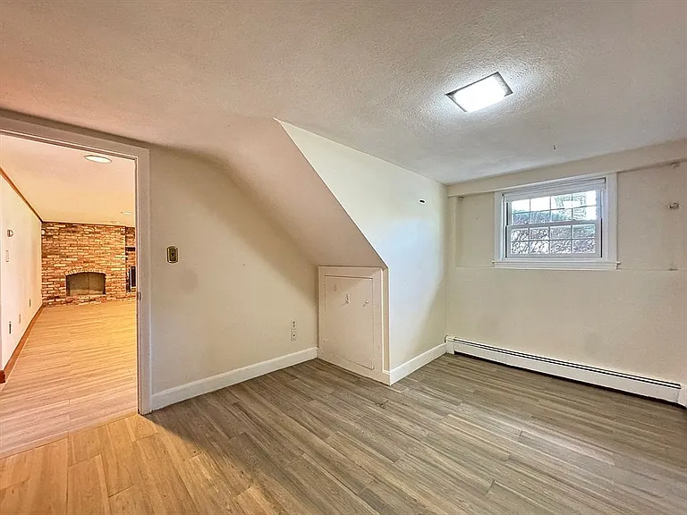 43 Sherburn Cir — Photo 34