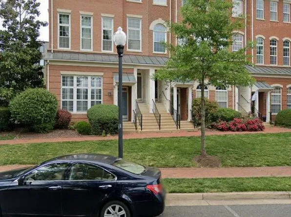 513 Cameron Station Blvd, Alexandria, VA 22304