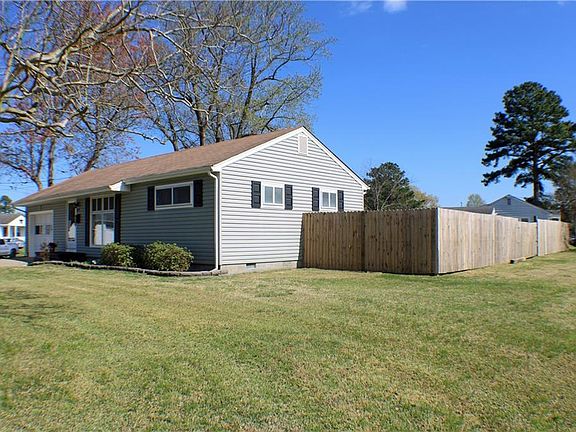 2nd image of 2117 Dean Dr