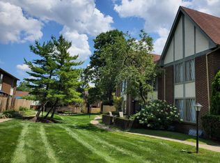 3266 Valley Ln S, Columbus, OH 43231