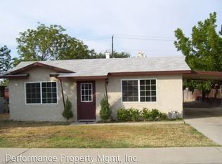 1555 5th St, Clovis, CA 93611