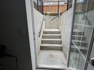 1042 Kingpeak Cres, Pickering, ON L1X 0H3