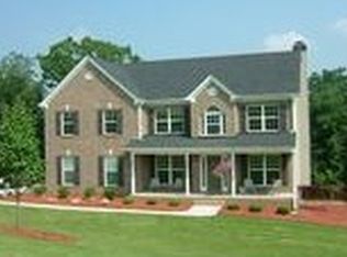 990 Coosawilla Dr, Winder, GA 30680