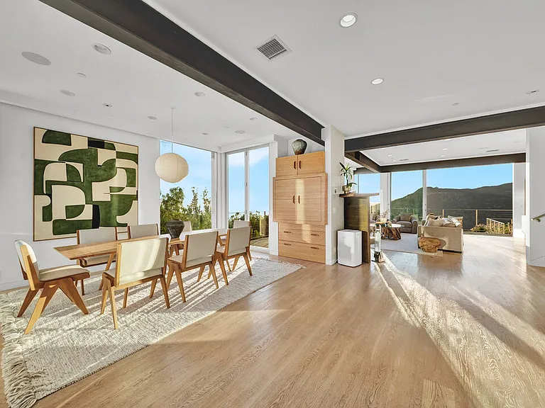 2915 Tuna Canyon Rd — Photo 3