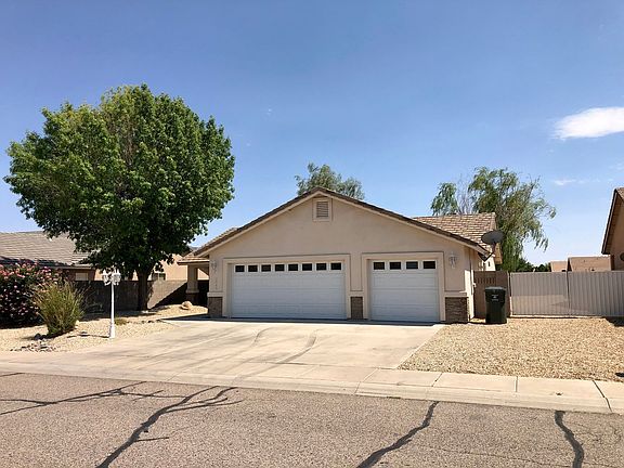 2nd image of 2060 John Wayne Dr