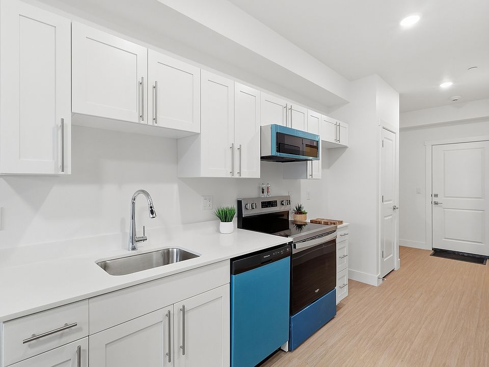 1st image of 2085 N Main St #306
