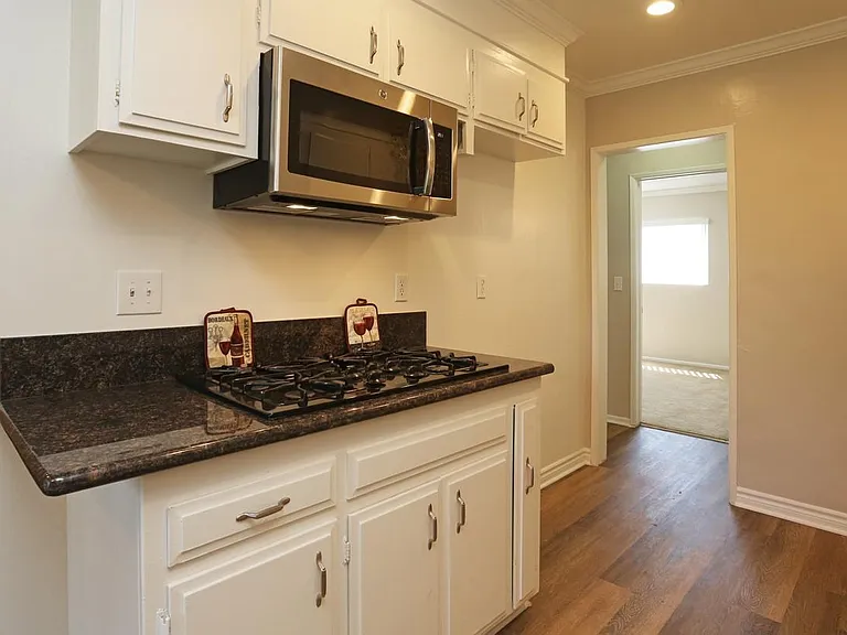 3136 W Ball Rd — Photo 8