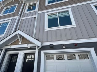 23108 Lougheed Hwy #8, Maple Ridge, BC V2X2V6