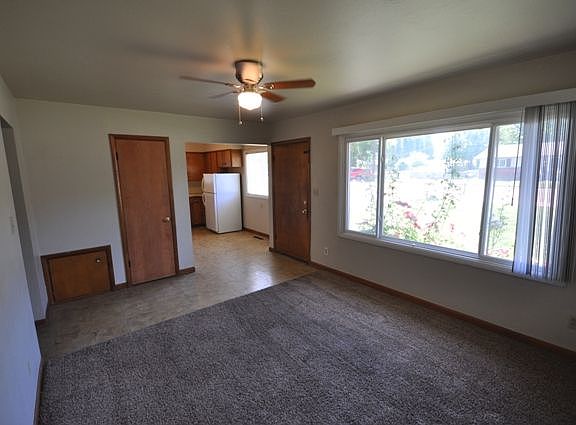 4th image of 2705 S Indiana Ave