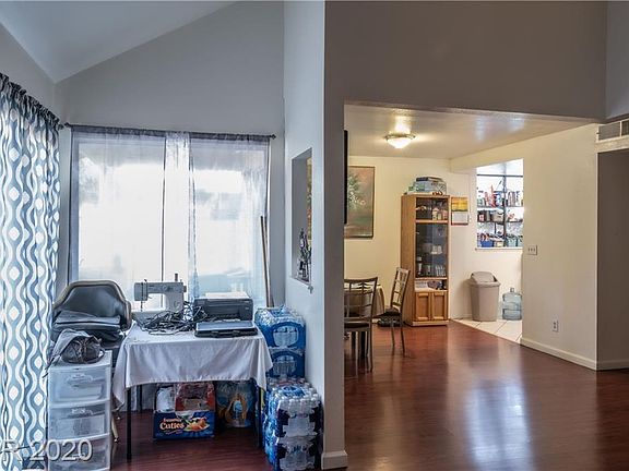 4th image of 4005 La Brea Ct