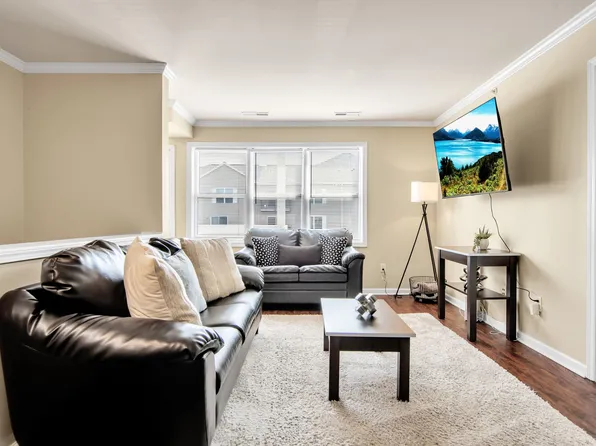 2209 Sweet Home Rd, Buffalo, NY