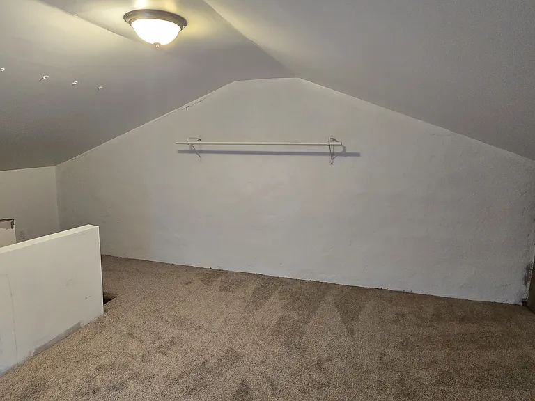 523 Castle Shannon Blvd — Photo 21