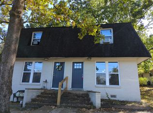 215 Woodlawn Dr, Rossville, GA 30741