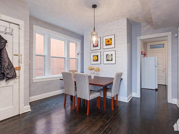 4th image of 1538 W Wrightwood Ave #3B
