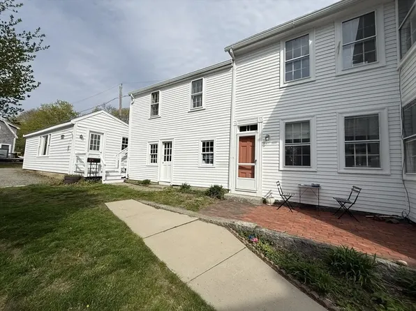 32 Mount Pleasant St #2, Rockport, MA 01966