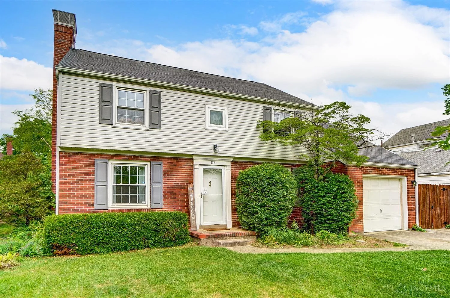 136 Kensington St photo 1