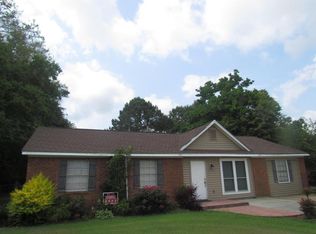 18 Hiwanee Dr, Petal, MS 39465
