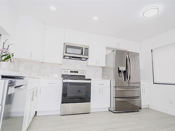 5th image of 4368 S LAKE ORLANDO PARKWAY #203