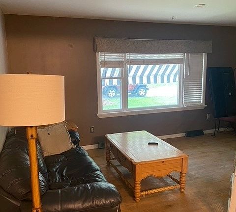 3rd image of 4030 Feidler Dr
