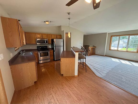 5th image of 1745 Cornerstone Ln