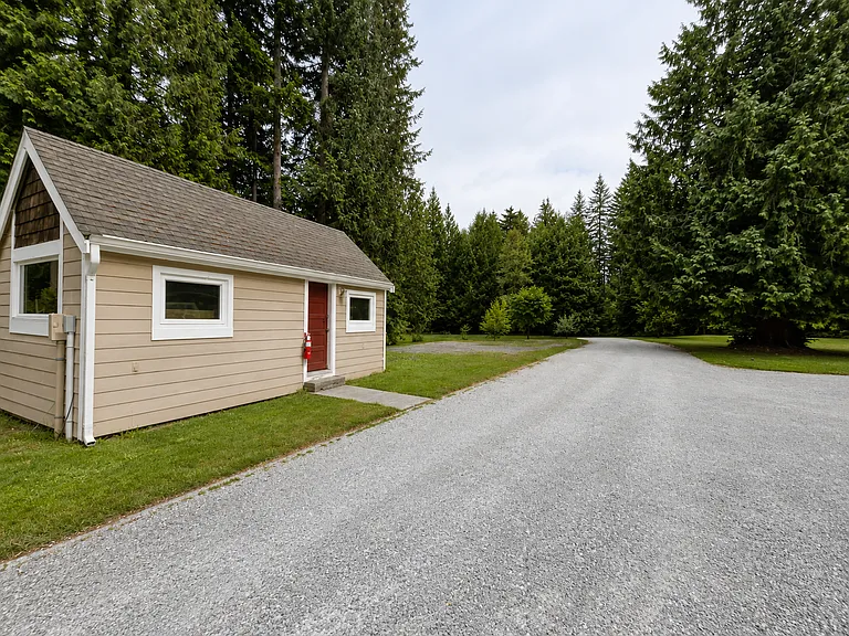 5533 Grandview Rd — Photo 32