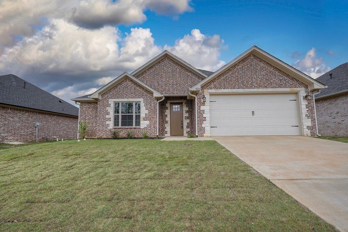 523 Cornerstone Rd, Lindale, TX 75771 Zillow
