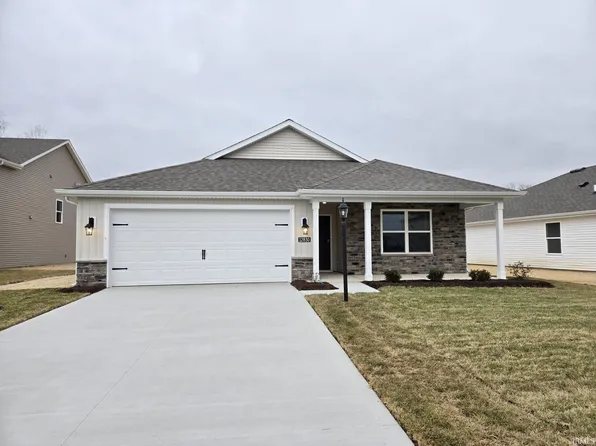 12830 Watts Dr, Fort Wayne, IN 46818