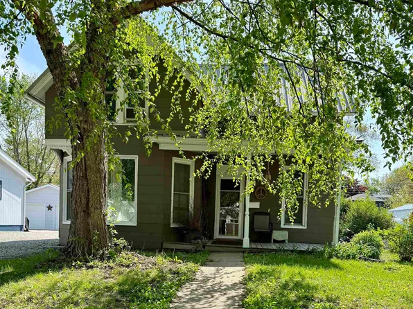 420 N D St, Oskaloosa, IA 52577