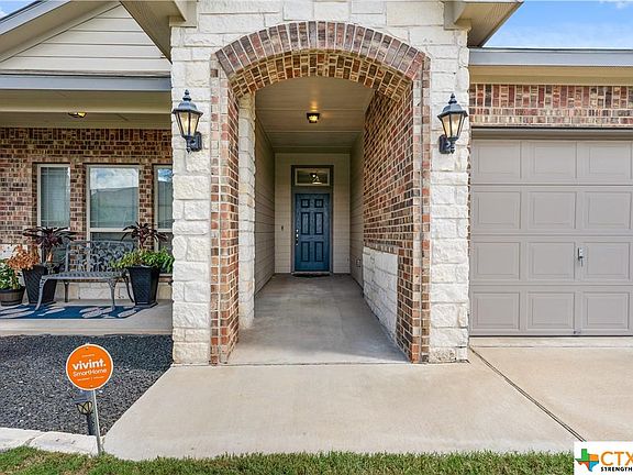 3rd image of 708 Glenstone Dr