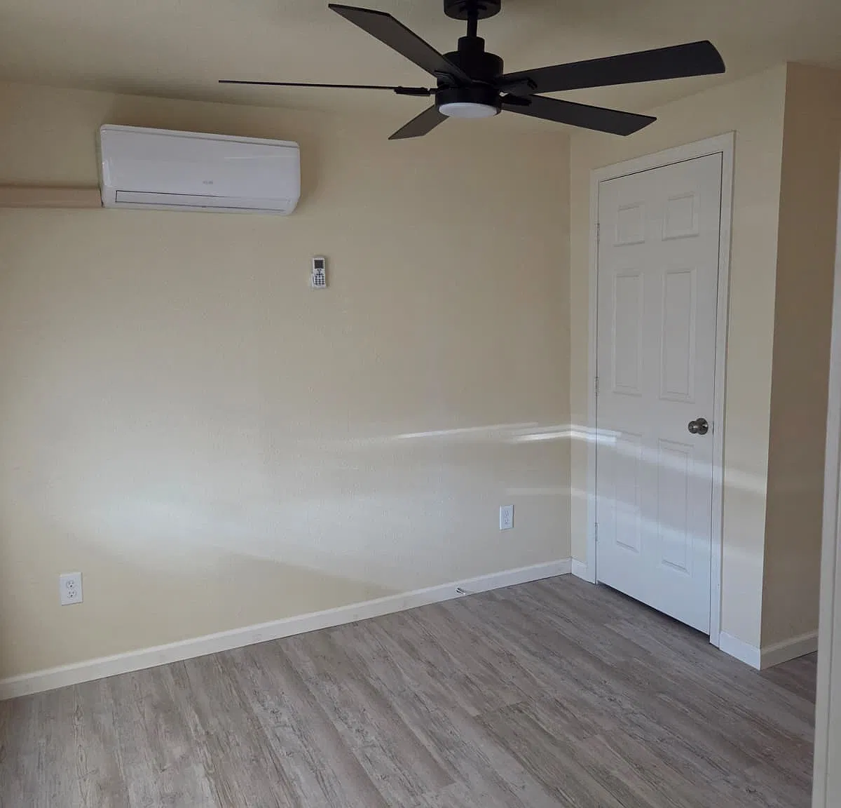 3 bed, 1100 sqft, $1,375 — Photo 3