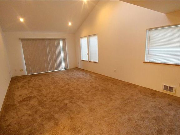 5th image of 8203 325th Pl NW #A
