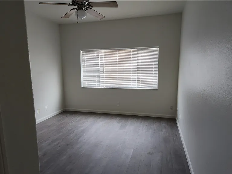 4100 Camanche Pkwy N — Photo 4