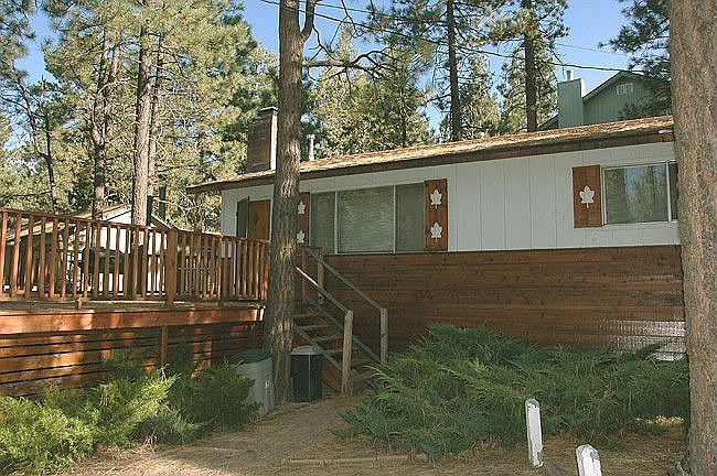 1st image of 304 E Sherwood Blvd