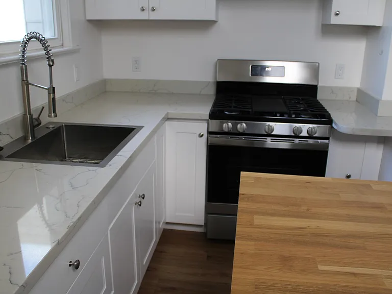 322 Frederick St #2 — Photo 8