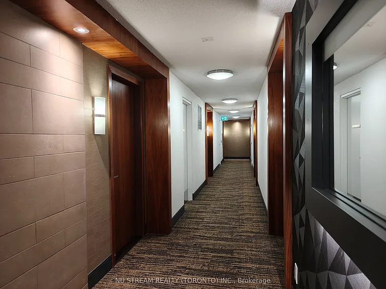 39 Galleria Pkwy #801 — Photo 2