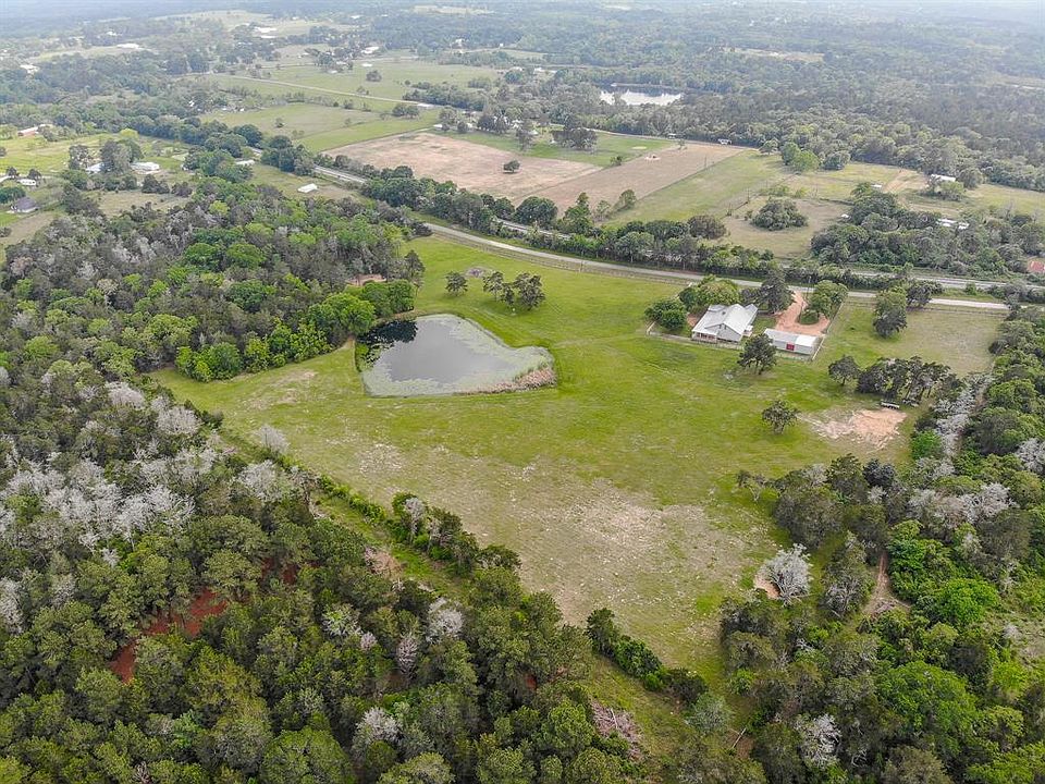 2nd image of Track Rd W