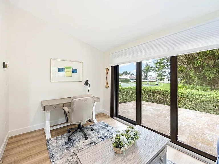571 Park Shore Dr #G-6 — Photo 30