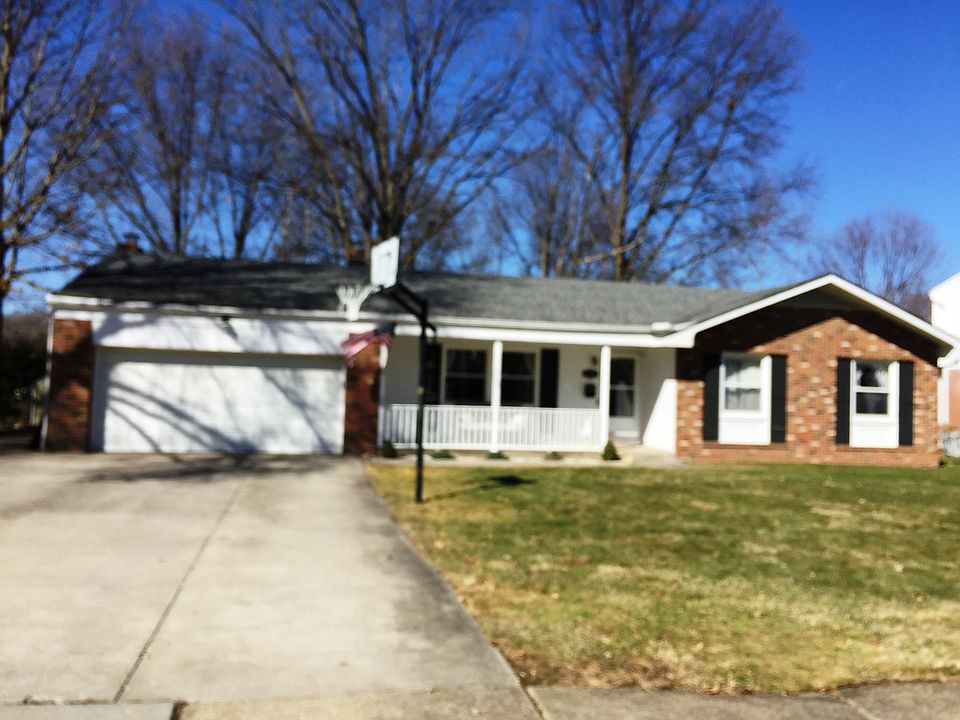 1st image of 3884 Kenwood Dr