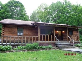 6841 Cardinal Rd, Cassadaga, NY 14718