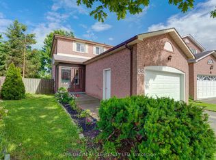22 Kesteven Cres, Brampton, ON L6W 4E1