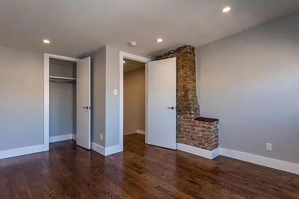 Rented by Nooklyn NYC LLC | media 24