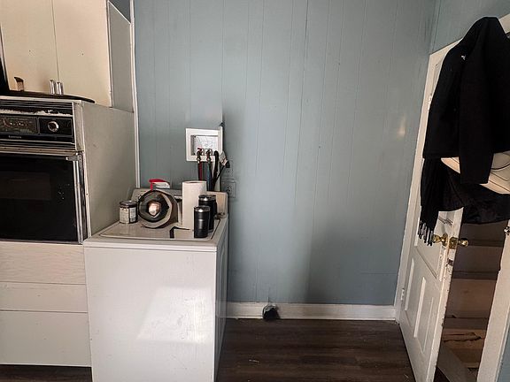 3rd image of 713 N 2nd St #5