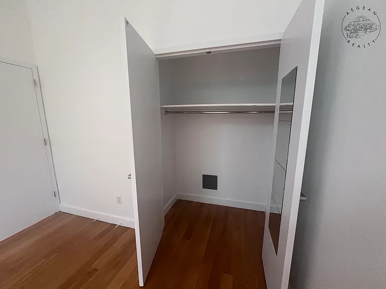 147 Manhattan Ave #2A — Photo 4