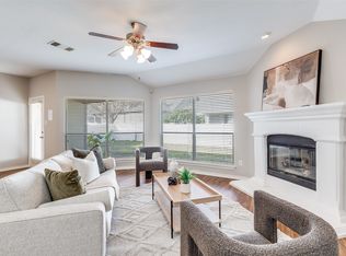 5037 Bomford Dr, Fort Worth, TX 76244