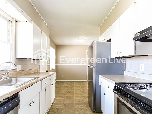 4th image of 7760 Burkey Dr