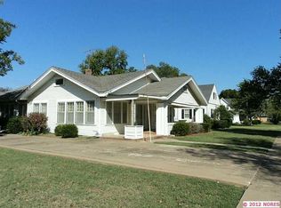 319 S Wood Ave, Hominy, OK 74035