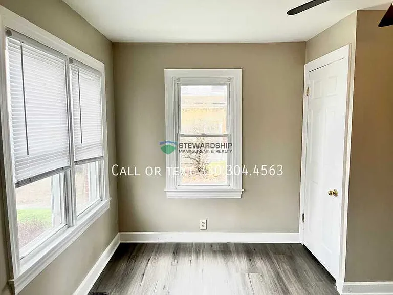 133 Catherine St — Photo 8