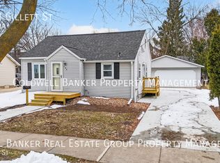 904 N Gillett St, Appleton, WI 54914