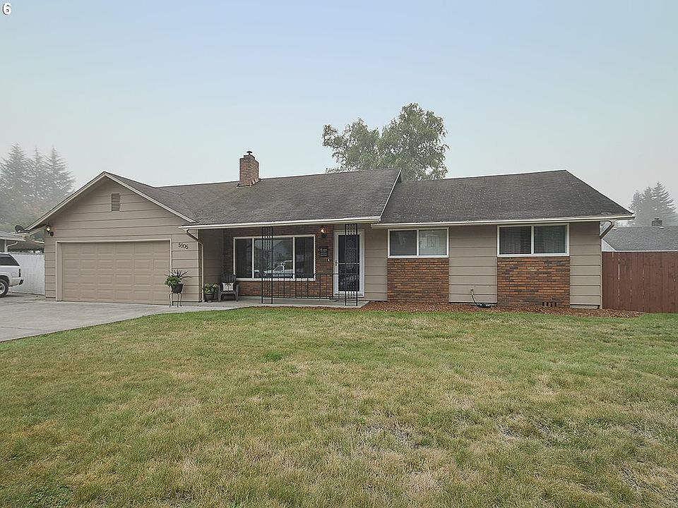 1st image of 5905 NE 113th St