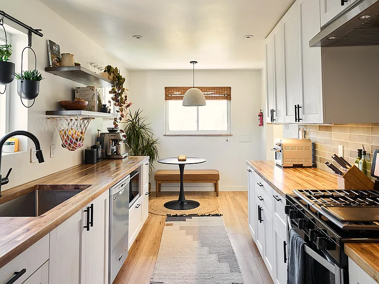 3758 N Saint Paul St — Photo 5